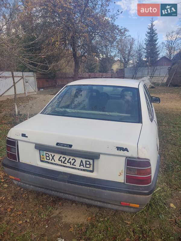 Седан Opel Vectra 1991 в Ивано-Франковске