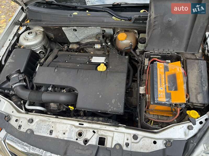 Седан Opel Vectra 2008 в Киеве