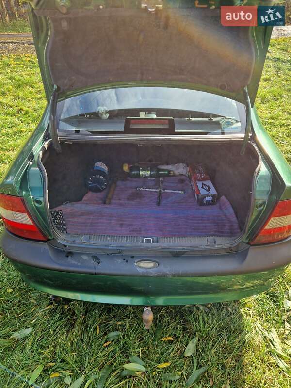 Седан Opel Vectra 1997 в Недригайлове