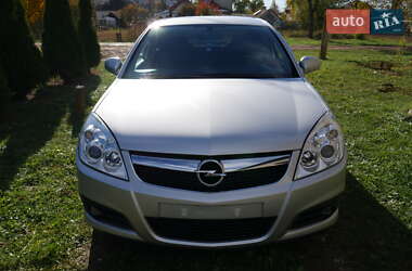 Седан Opel Vectra 2007 в Берегово