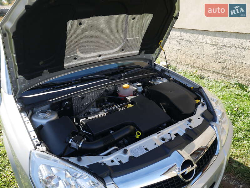 Седан Opel Vectra 2007 в Берегово фото 57 Седан Opel Vectra 2007 в Берегово