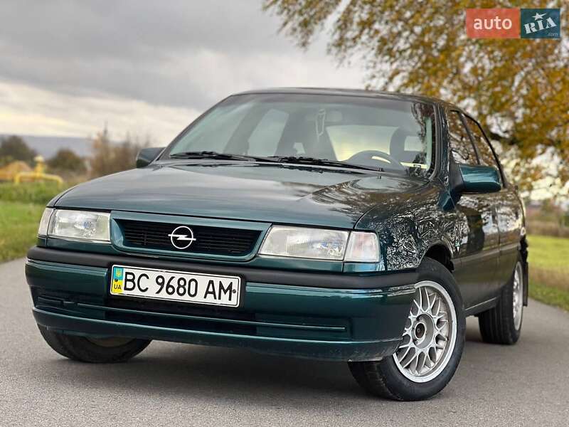 Ліфтбек Opel Vectra 1995 в Дрогобичі фото Ліфтбек Opel Vectra 1995 в Дрогобичі
