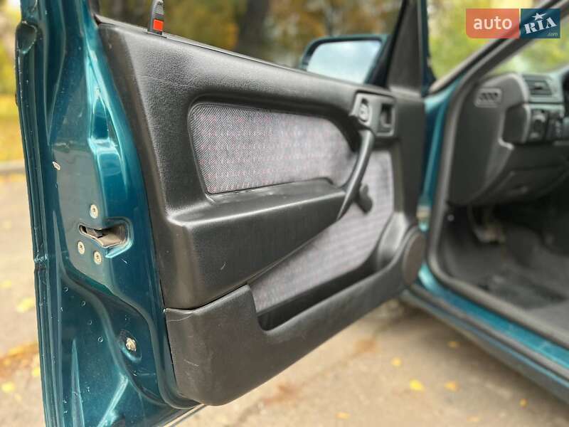 Ліфтбек Opel Vectra 1995 в Дрогобичі фото 13 Ліфтбек Opel Vectra 1995 в Дрогобичі