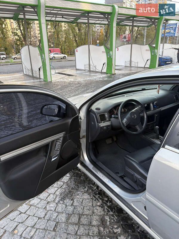 Седан Opel Vectra 2007 в Броварах фото 5 Седан Opel Vectra 2007 в Броварах