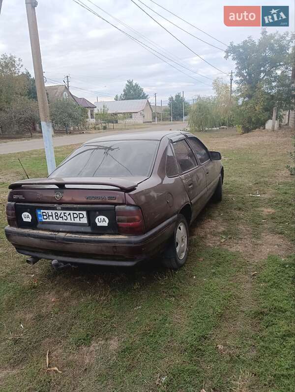 Седан Opel Vectra 1990 в Сарате фото 8 Седан Opel Vectra 1990 в Сарате