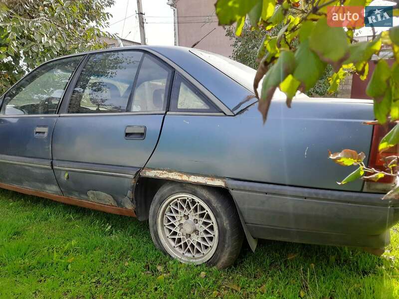 Седан Opel Vectra 1989 в Одессе