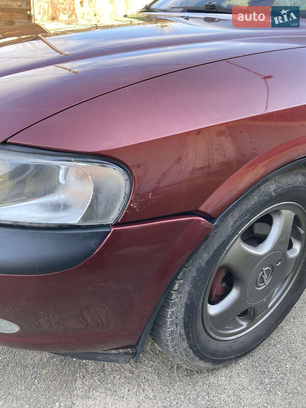 Седан Opel Vectra 1998 в Львове фото 11 Седан Opel Vectra 1998 в Львове