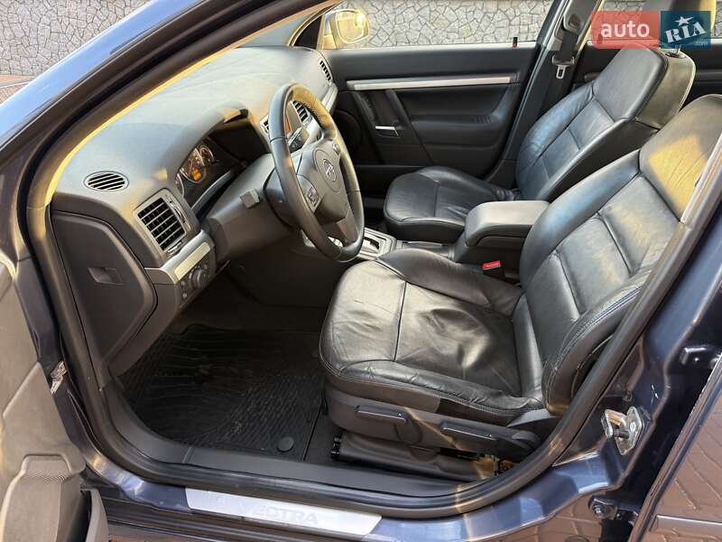 Седан Opel Vectra 2008 в Белой Церкви фото 31 Седан Opel Vectra 2008 в Белой Церкви