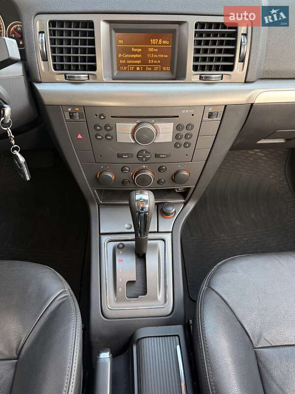 Седан Opel Vectra 2008 в Белой Церкви фото 48 Седан Opel Vectra 2008 в Белой Церкви