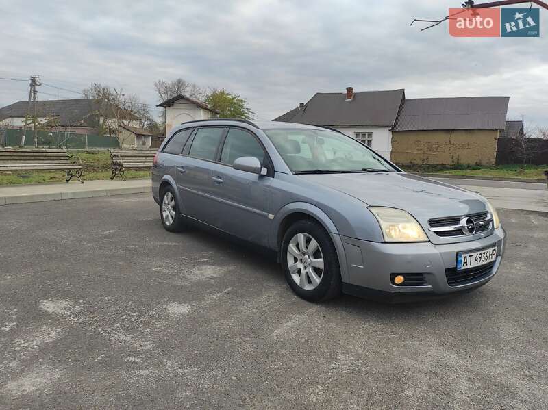 Універсал Opel Vectra 2004 в Виноградові