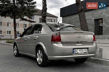 Седан Opel Vectra 2005 в Сумах