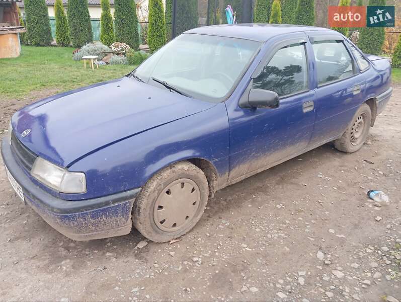 Седан Opel Vectra 1991 в Мостиській фото 5 Седан Opel Vectra 1991 в Мостиській