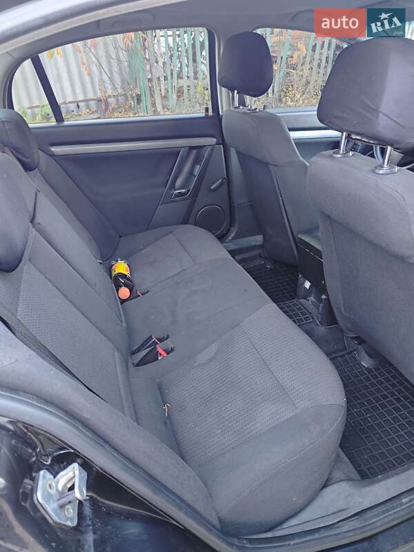 Седан Opel Vectra 2006 в Харькове