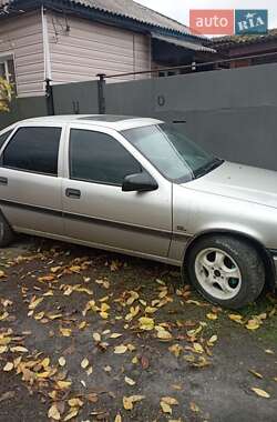 Седан Opel Vectra 1990 в Конотопі