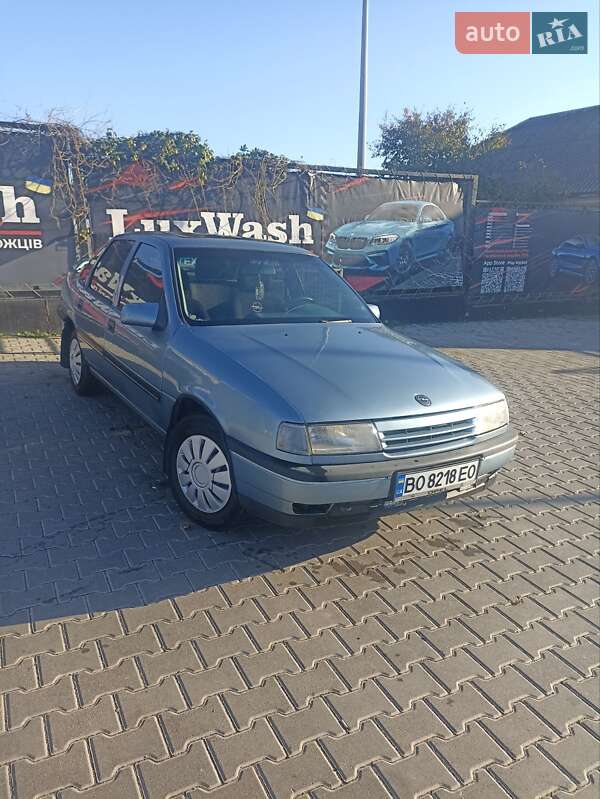 Седан Opel Vectra 1989 в Теребовле