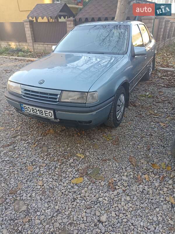 Седан Opel Vectra 1989 в Теребовле
