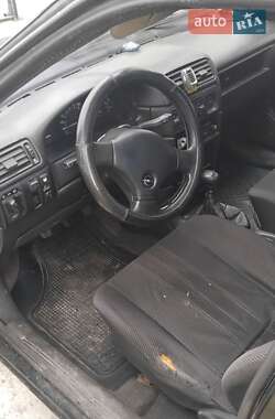 Седан Opel Vectra 1991 в Сокале