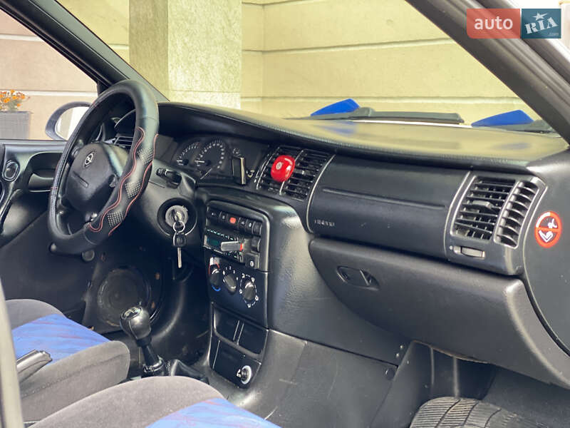 Лифтбек Opel Vectra 1997 в Дунаевцах фото 76 Лифтбек Opel Vectra 1997 в Дунаевцах