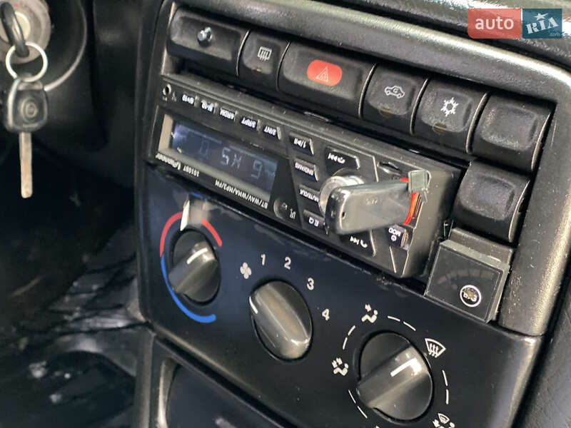 Лифтбек Opel Vectra 1997 в Дунаевцах фото 78 Лифтбек Opel Vectra 1997 в Дунаевцах