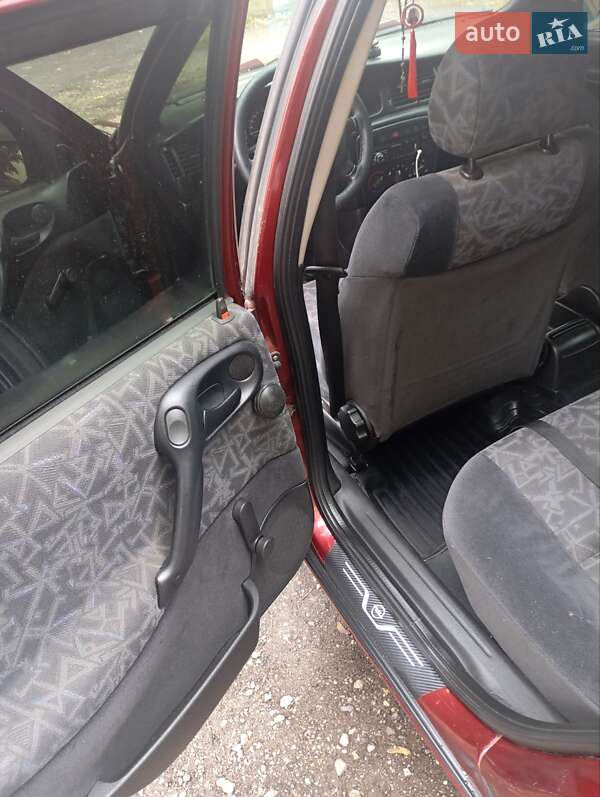 Седан Opel Vectra 1996 в Тернополе фото 13 Седан Opel Vectra 1996 в Тернополе