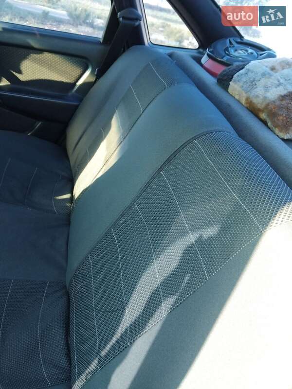 Седан Opel Vectra 1993 в Первомайске фото 6 Седан Opel Vectra 1993 в Первомайске