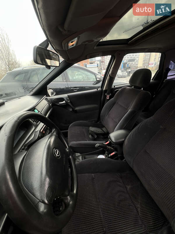 Седан Opel Vectra 1997 в Хмельницком
