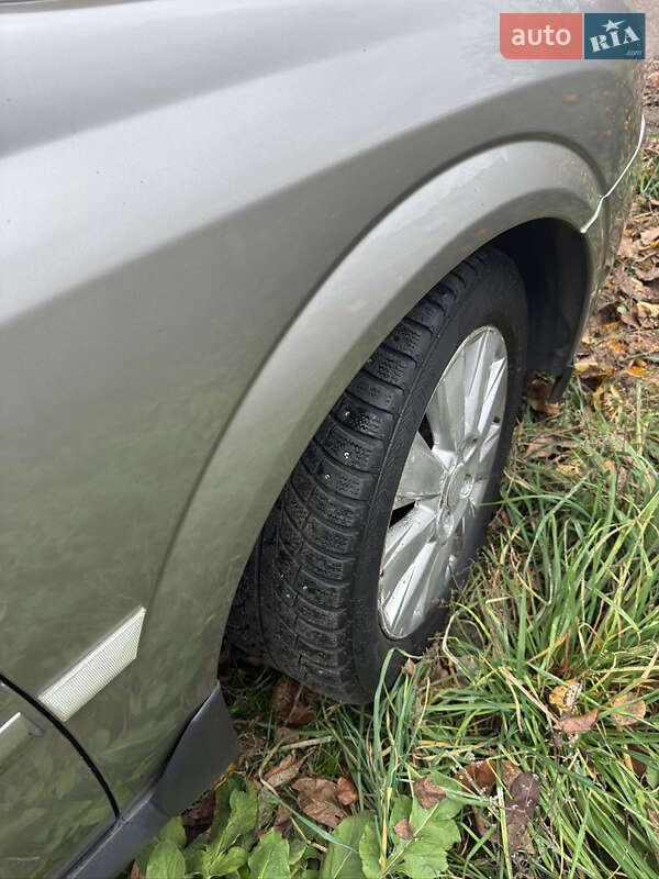 Седан Opel Vectra 2004 в Чернигове