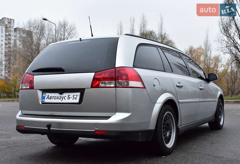 Универсал Opel Vectra 2004 в Киеве