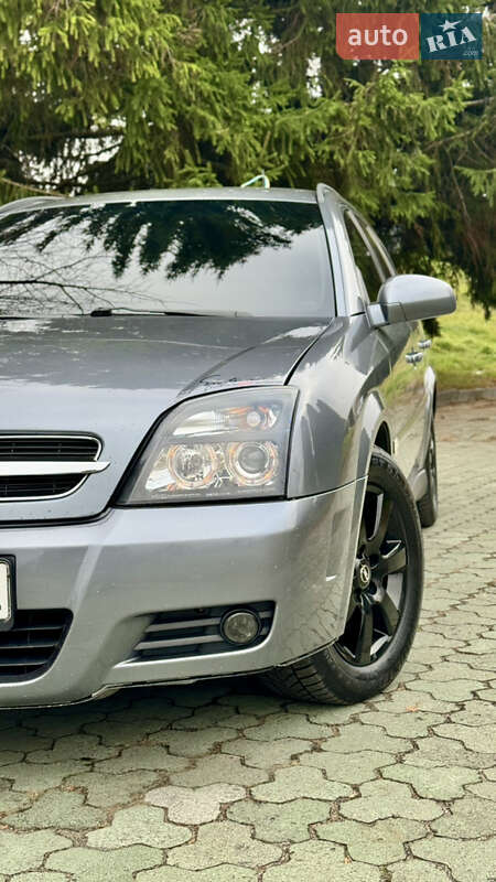Универсал Opel Vectra 2005 в Дубно