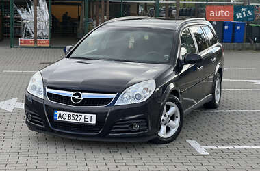 Универсал Opel Vectra 2008 в Нововолынске