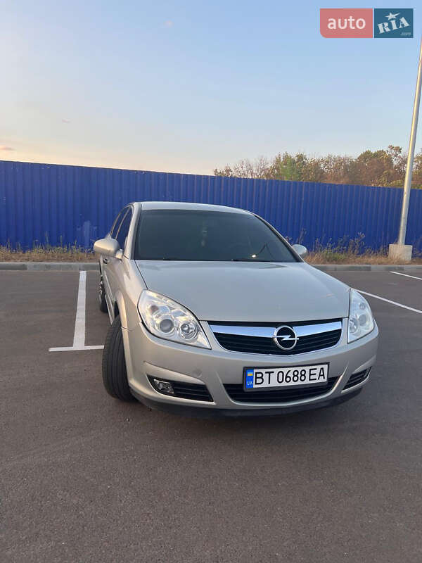Седан Opel Vectra 2006 в Херсоне