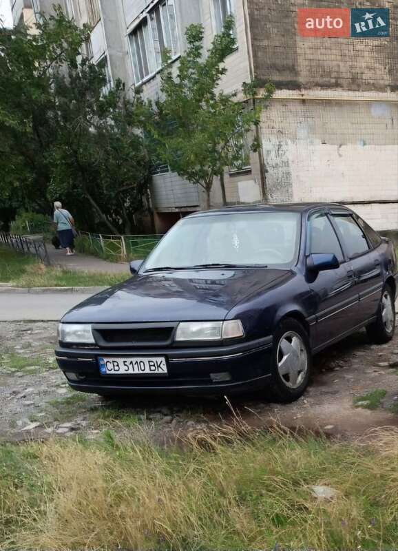 Лифтбек Opel Vectra 1994 в Киеве фото Лифтбек Opel Vectra 1994 в Киеве