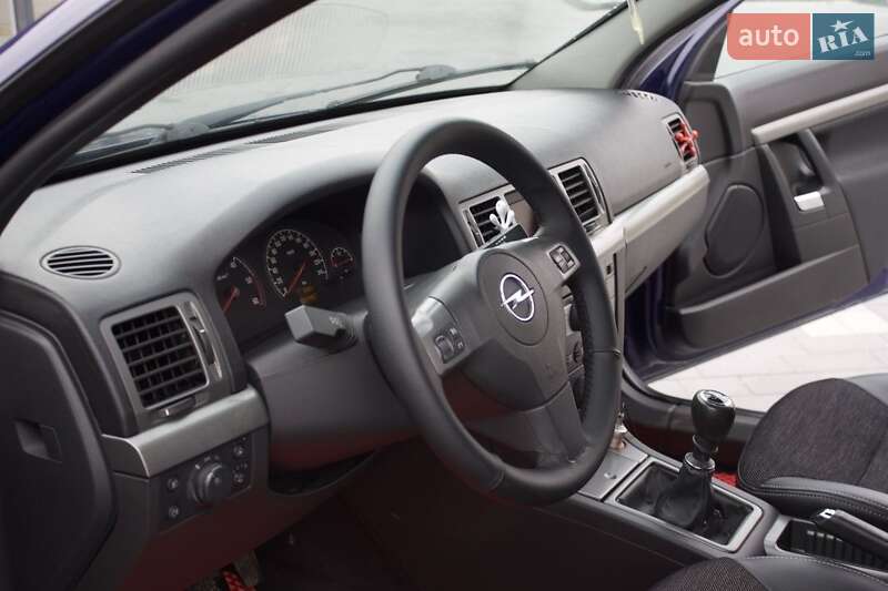 Універсал Opel Vectra 2008 в Мостиській