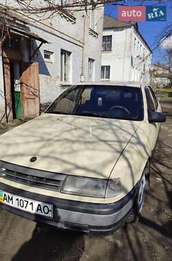 Седан Opel Vectra 1990 в Летичеве