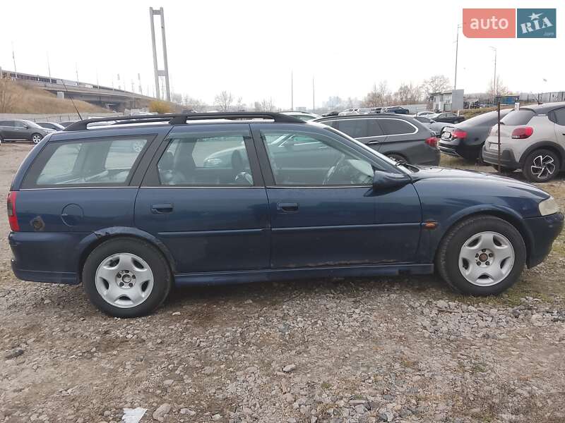 Універсал Opel Vectra 1999 в Києві