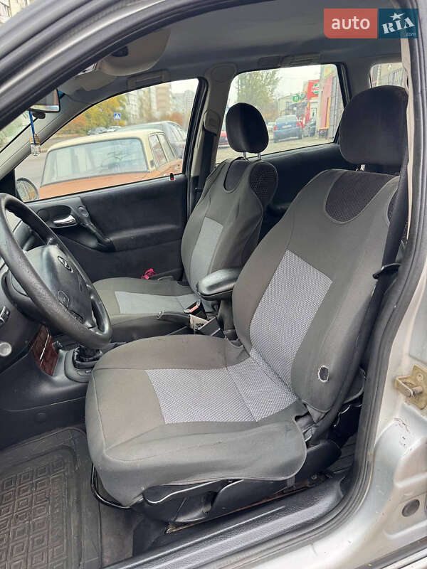 Универсал Opel Vectra 1999 в Николаеве фото 12 Универсал Opel Vectra 1999 в Николаеве