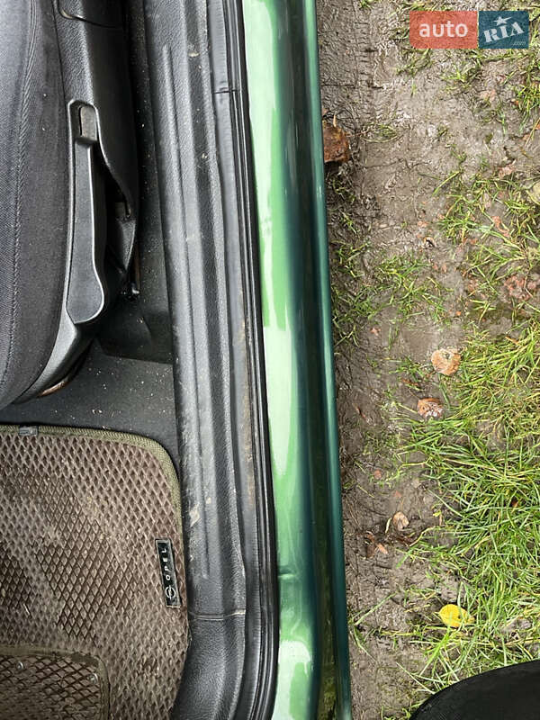 Седан Opel Vectra 1996 в Стрые фото 11 Седан Opel Vectra 1996 в Стрые