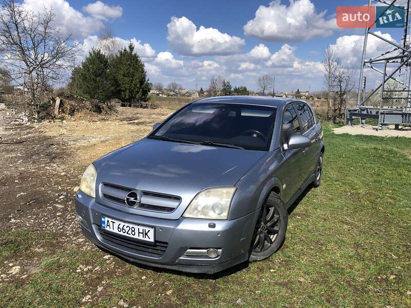 Opel Vectra 2004