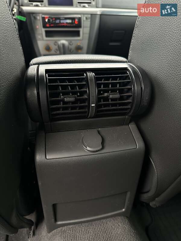 Універсал Opel Vectra 2007 в Білогородці