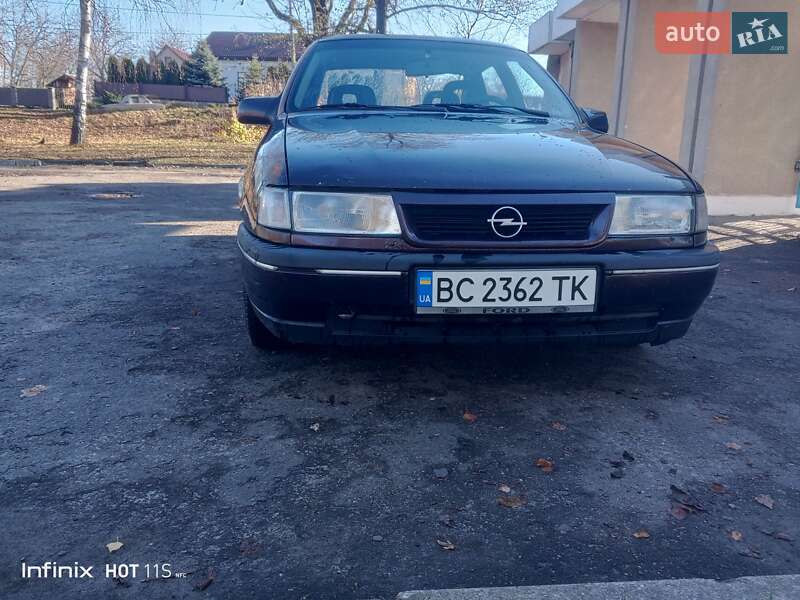 Седан Opel Vectra 1991 в Золочеве фото 7 Седан Opel Vectra 1991 в Золочеве