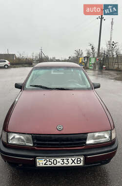 Седан Opel Vectra 1989 в Новой Водолаге