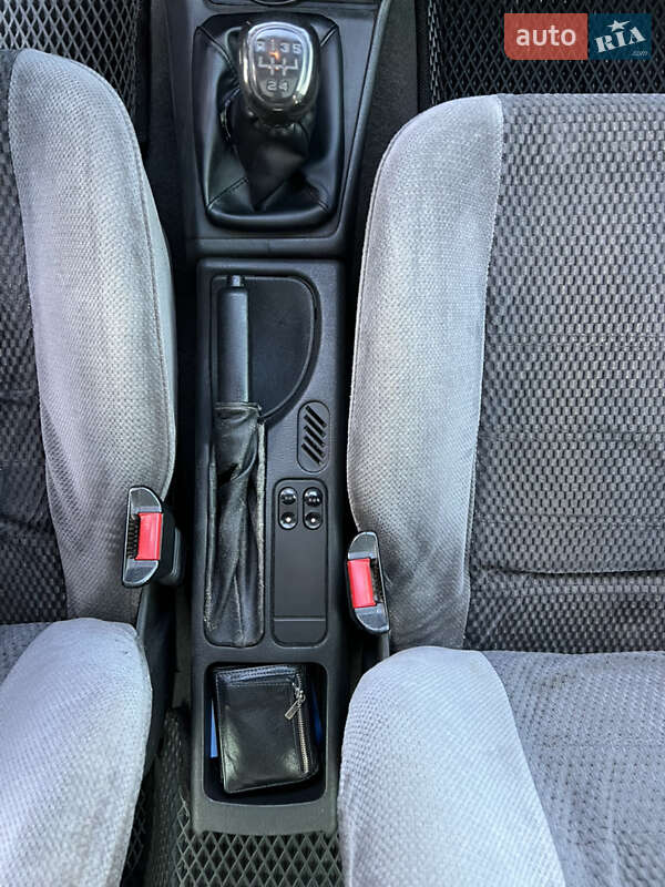 Ліфтбек Opel Vectra 1995 в Івано-Франківську фото 31 Ліфтбек Opel Vectra 1995 в Івано-Франківську