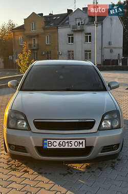 Лифтбек Opel Vectra 2004 в Львове