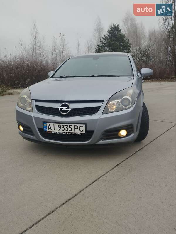 Ліфтбек Opel Vectra 2008 в Коростені