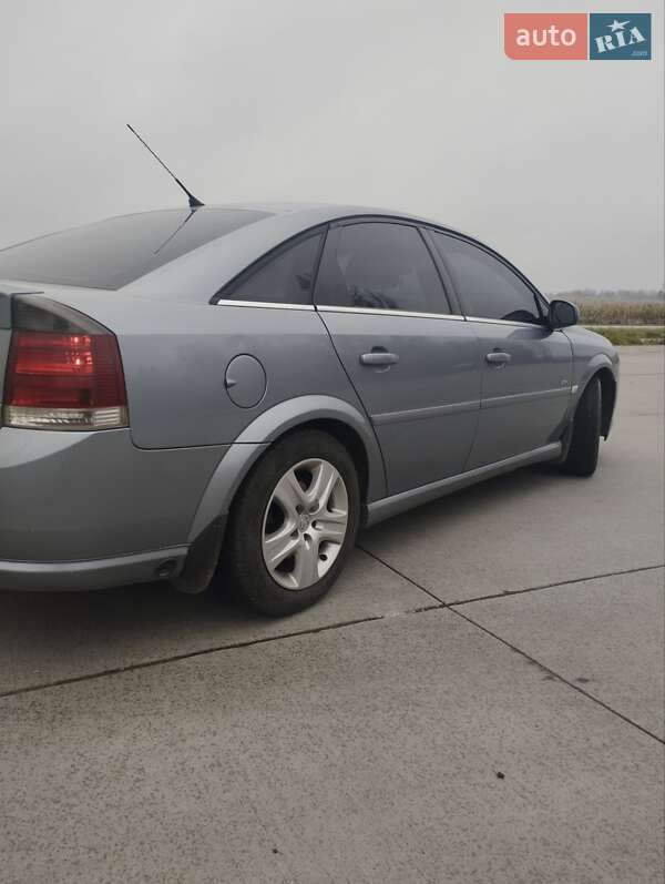 Ліфтбек Opel Vectra 2008 в Коростені