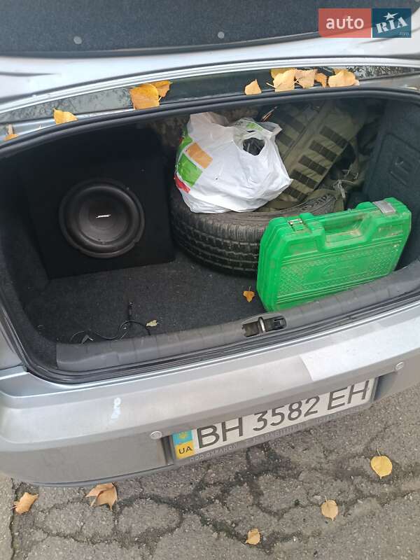 Седан Opel Vectra 2005 в Одесі