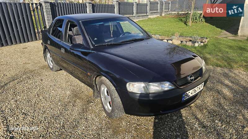 Седан Opel Vectra 1997 в Стрые