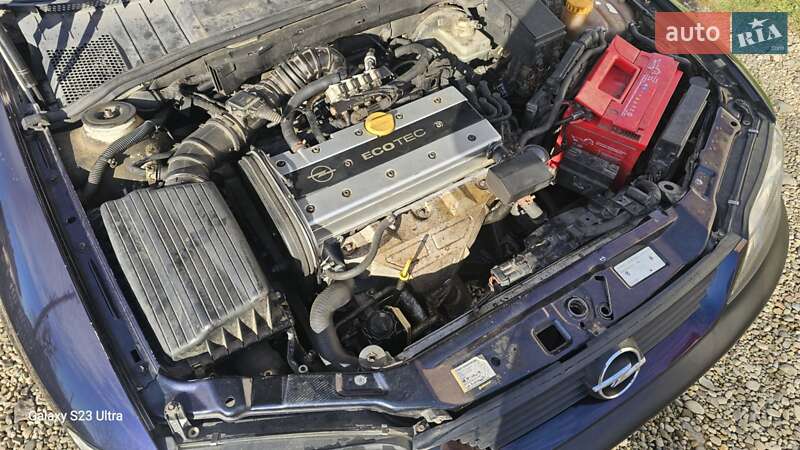 Седан Opel Vectra 1997 в Стрые