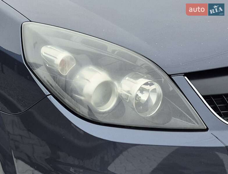 Седан Opel Vectra 2007 в Киеве