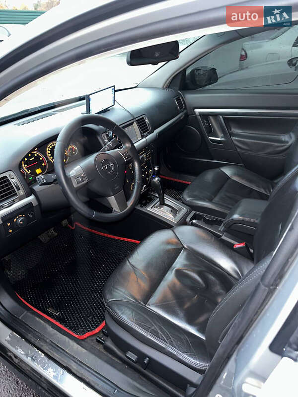 Универсал Opel Vectra 2006 в Крюковщине